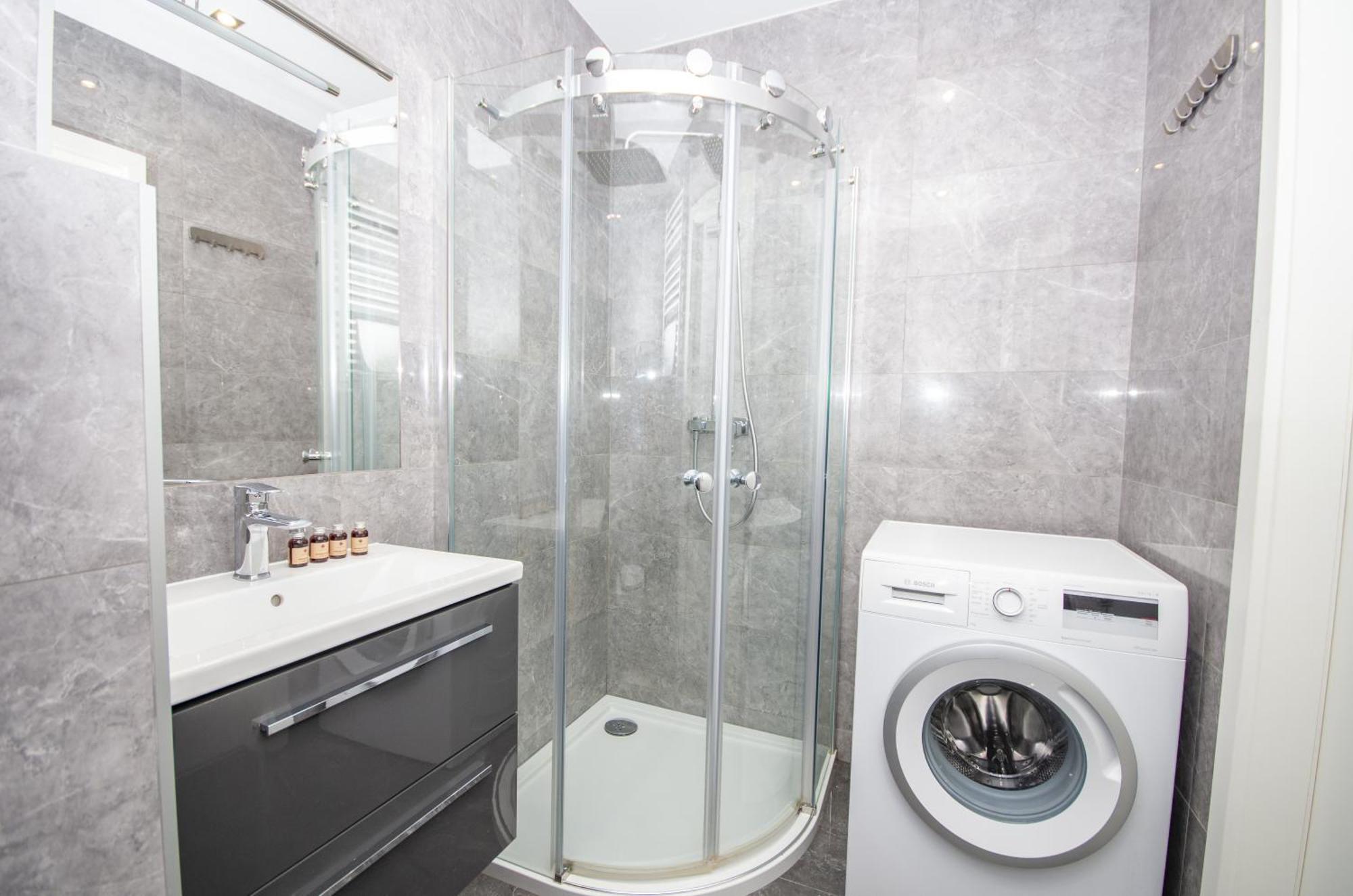 Inpoint Zablocie Modern Apartments For Work&Travel Cracovie Extérieur photo
