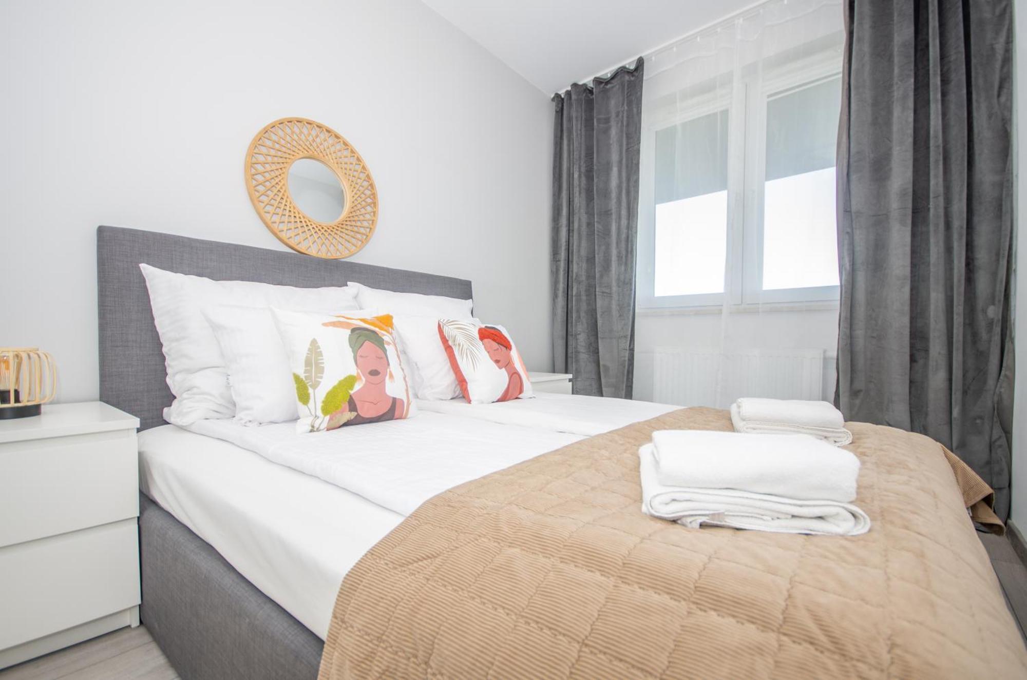 Inpoint Zablocie Modern Apartments For Work&Travel Cracovie Extérieur photo