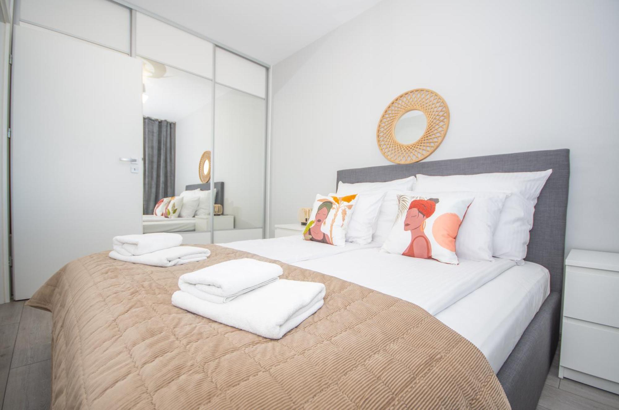 Inpoint Zablocie Modern Apartments For Work&Travel Cracovie Extérieur photo